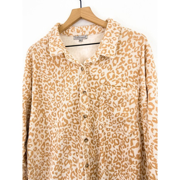 Boutique Brand Leopard Animal Print Corduroy Button Down Oversized Shacket M/L - Picture 4 of 7